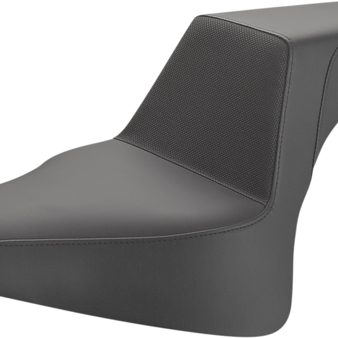 SADDLEMEN Step Up Seat - Gripper - Black Step Up Seat — Gripper - Team Dream Rides