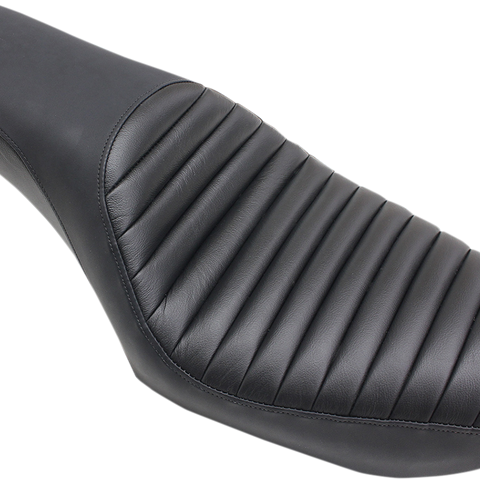 SADDLEMEN Profiler Tuck and Roll Seat- FXD '04-'05 Profiler™ Seat - Team Dream Rides