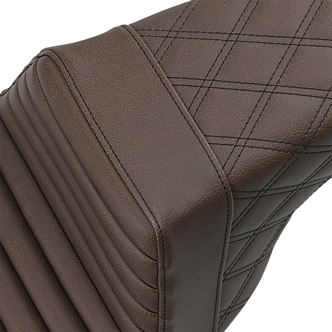 SADDLEMEN Step Up Seat - Tuck and Roll/Lattice Stitched - Brown Step Up Seat — Tuck and Roll/Lattice Stitched - Team Dream Rides