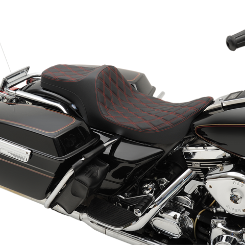 DRAG SPECIALTIES SEATS Predator III Seat - Double Diamond - Red Stitched Predator III Seat - Team Dream Rides